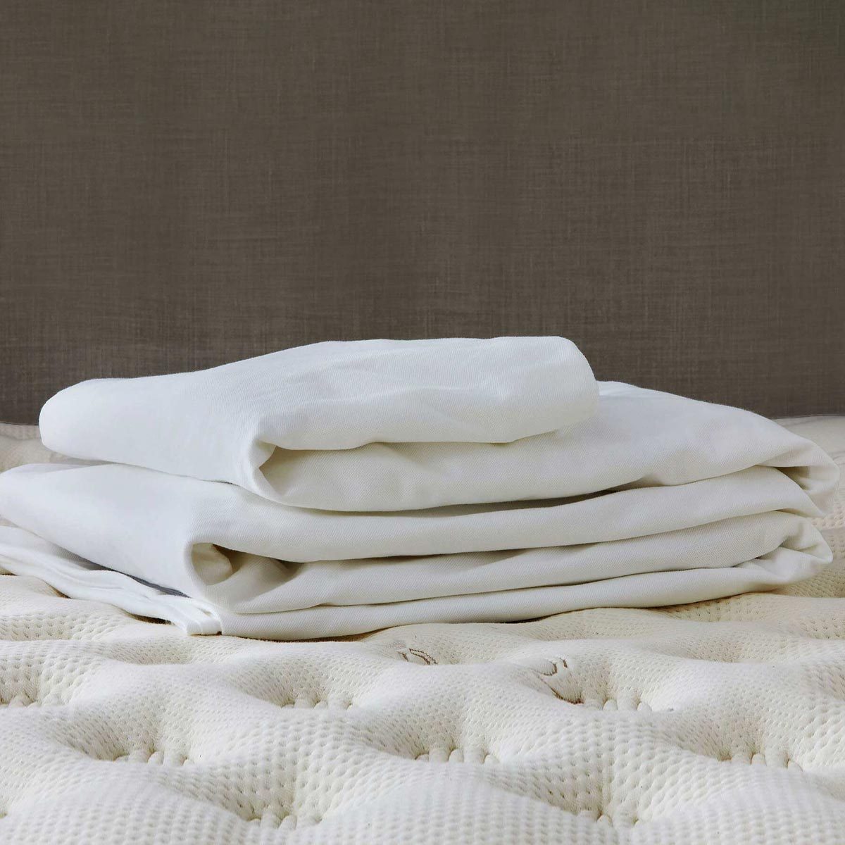 Saatva Waterproof Mattress Protector