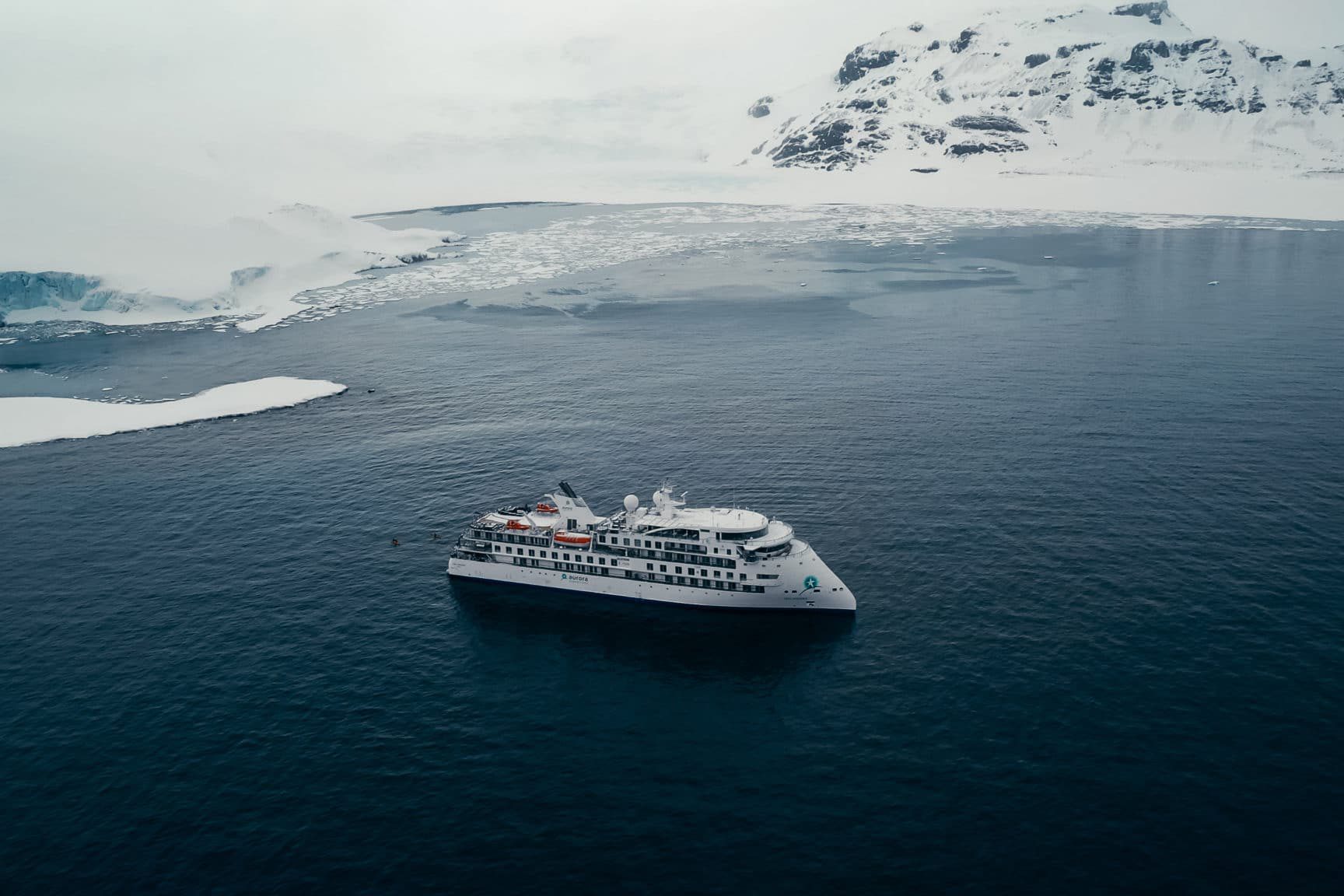 Aurora expeditions