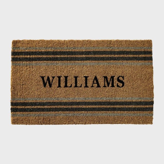 Doormat features 