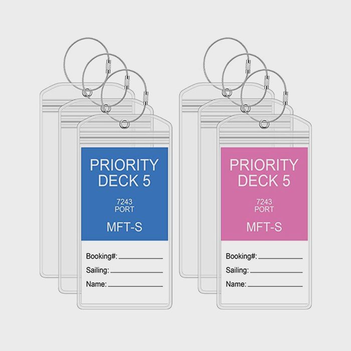 Plastic luggage tags display 