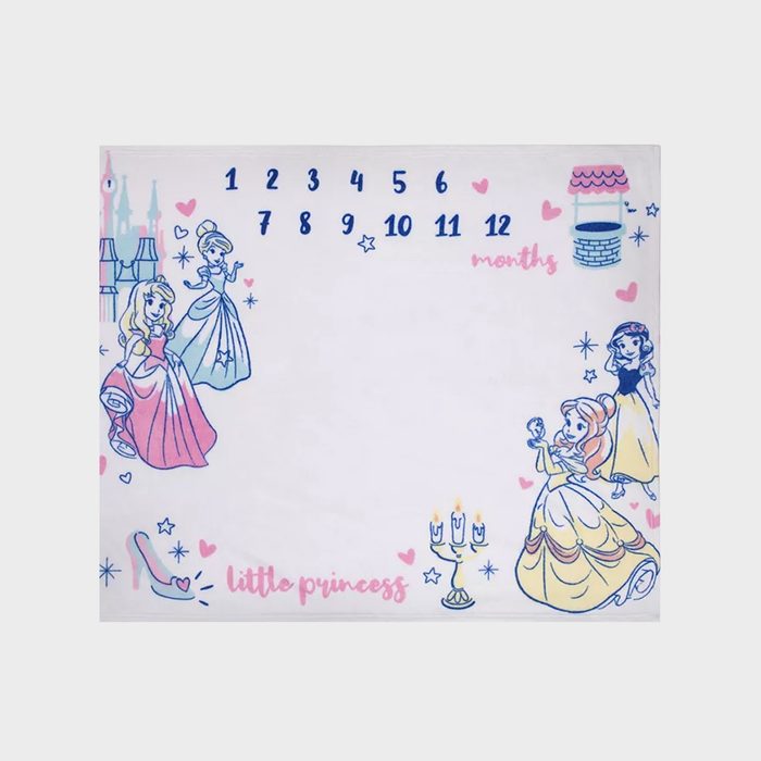 Mat with princess illustrations featuring numbers 1-12, 