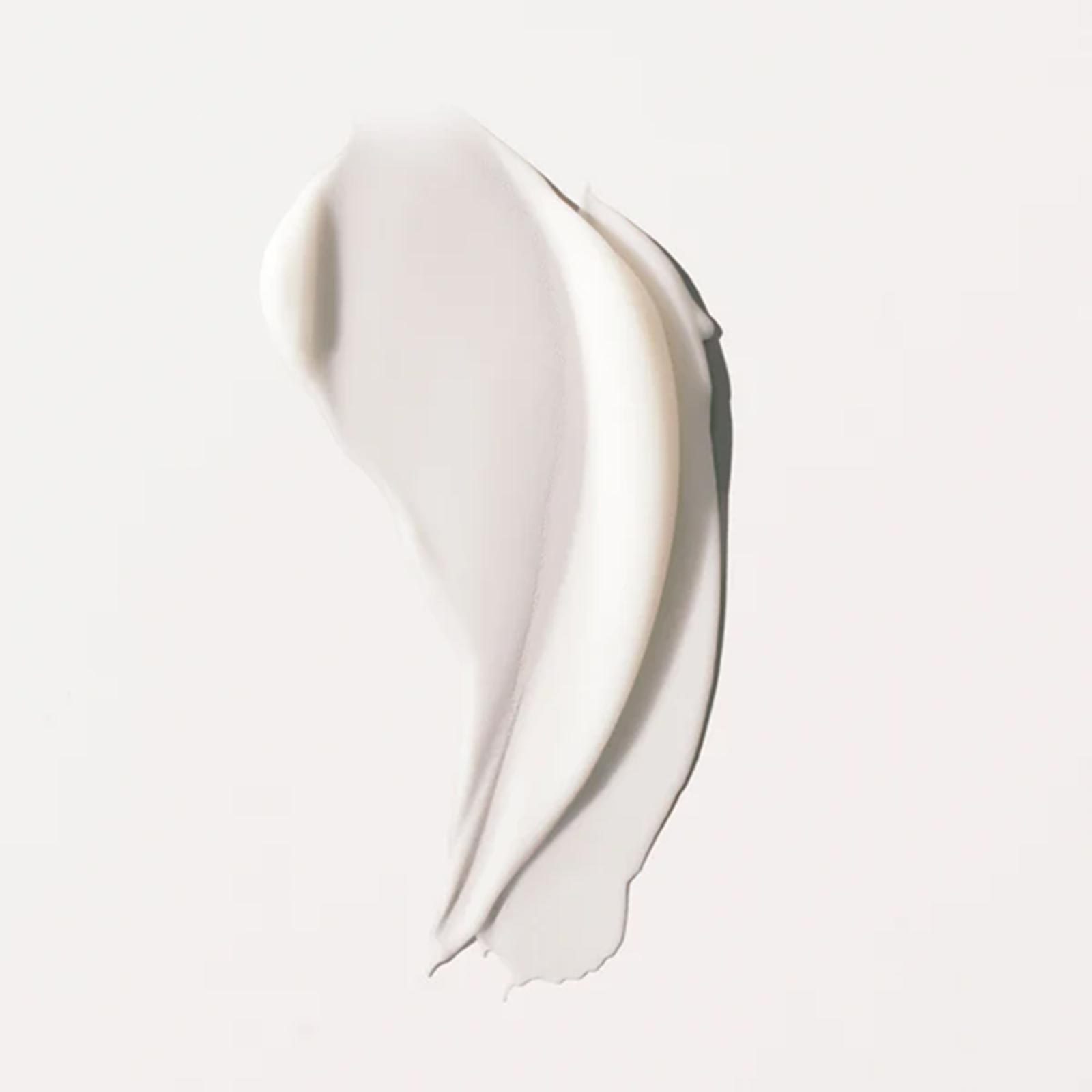 smear of Gentle Retinol Body Lotion