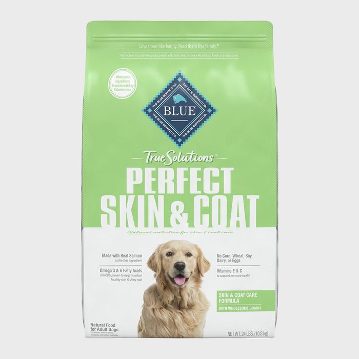 Blue Buffalo True Solutions Perfect Skin & Coat
