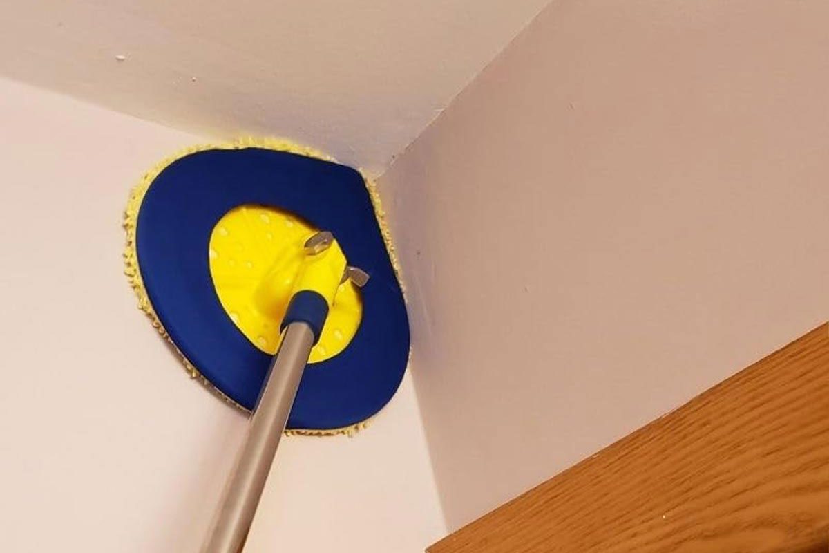 Chomp Wall Mop