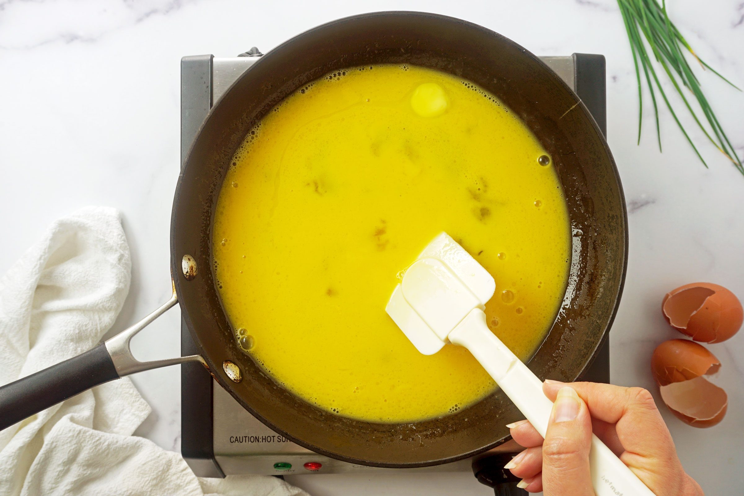 Gordon Ramsay Scrambled Eggs step 1