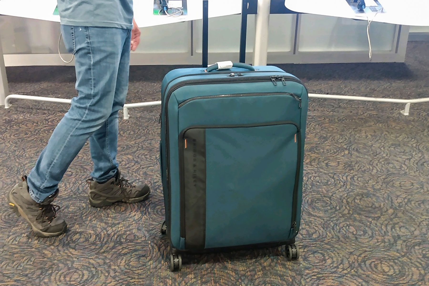 Briggs & Riley Zdx Luggage 