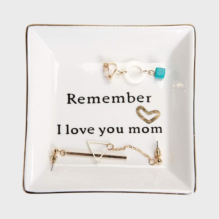 Tray holds jewelry on a white surface. Text reads: â€œRemember I love you momâ€ with a heart.