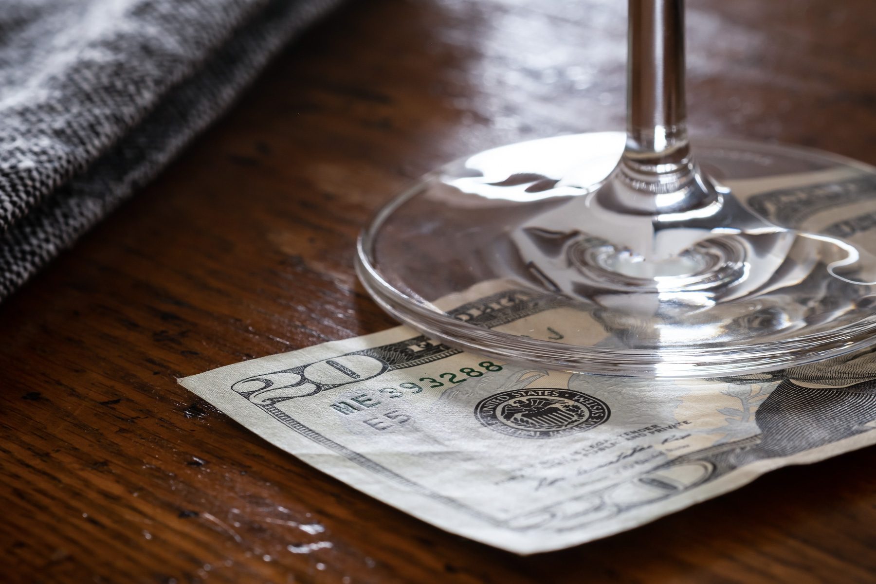16 Polite Habits Bartenders Actually Dislike—and What To Do Instead