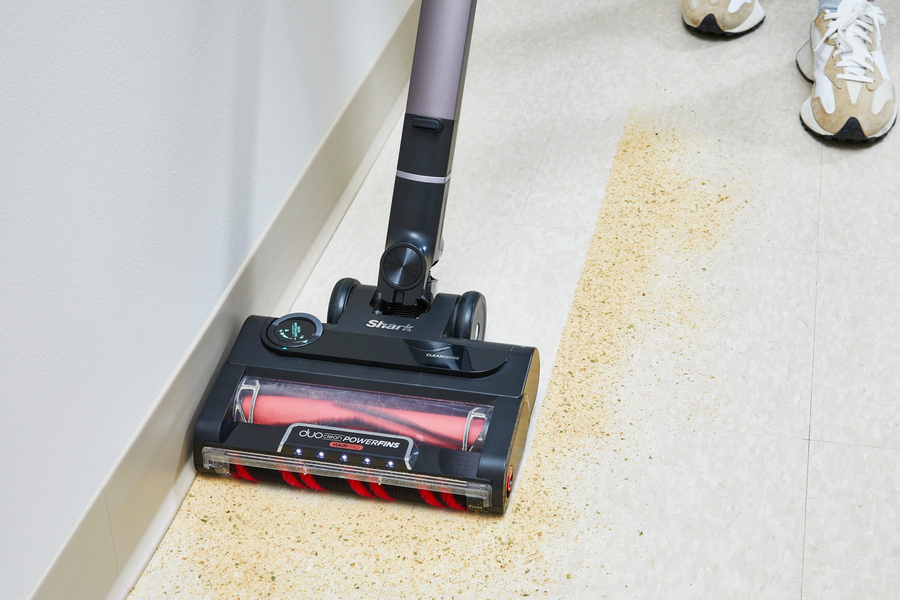 shark stratos vacuum test