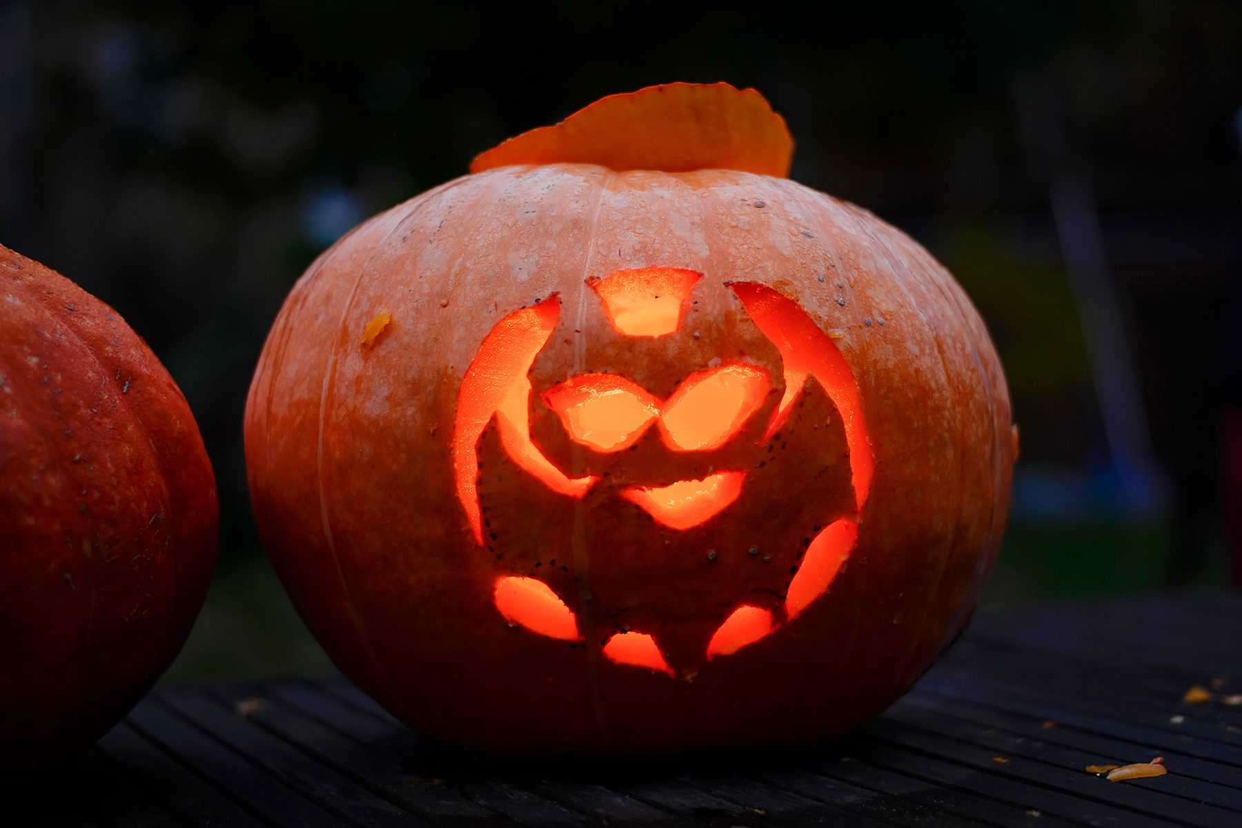 80 Creative Pumpkin Carving Ideas For Halloween Gettyimages 856385712