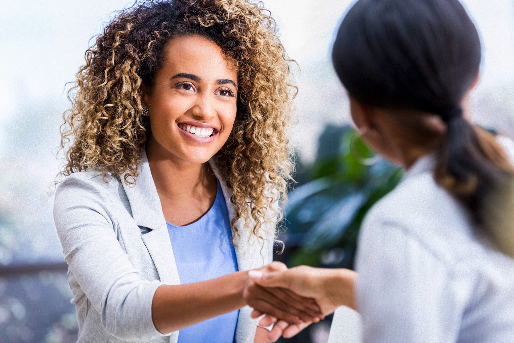 I’m an Etiquette Expert, and These 16 Tips Will Make You the Politest Person in Any Room