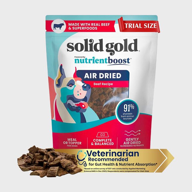Dog food package displays 