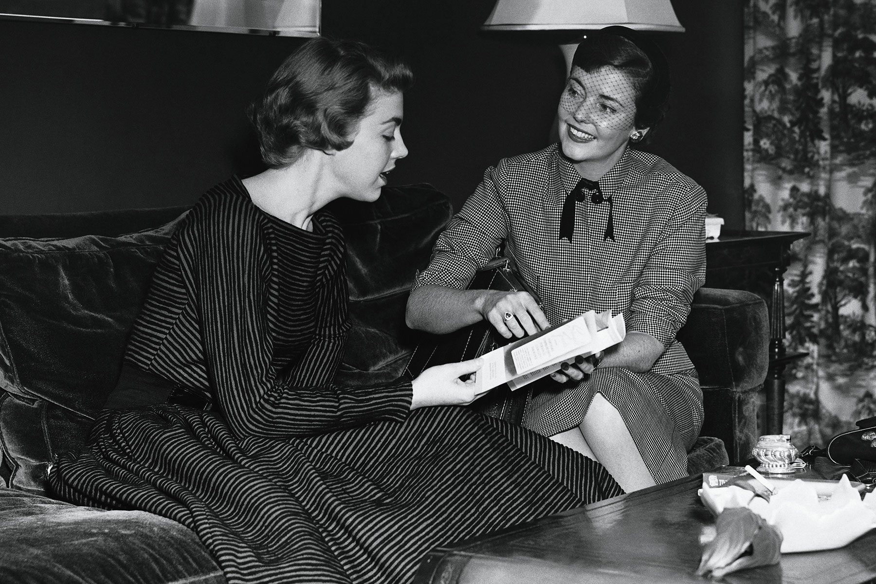 14 Old Fashioned Pleasantries We Wish Would Come Back Gettyimages Ybp 093