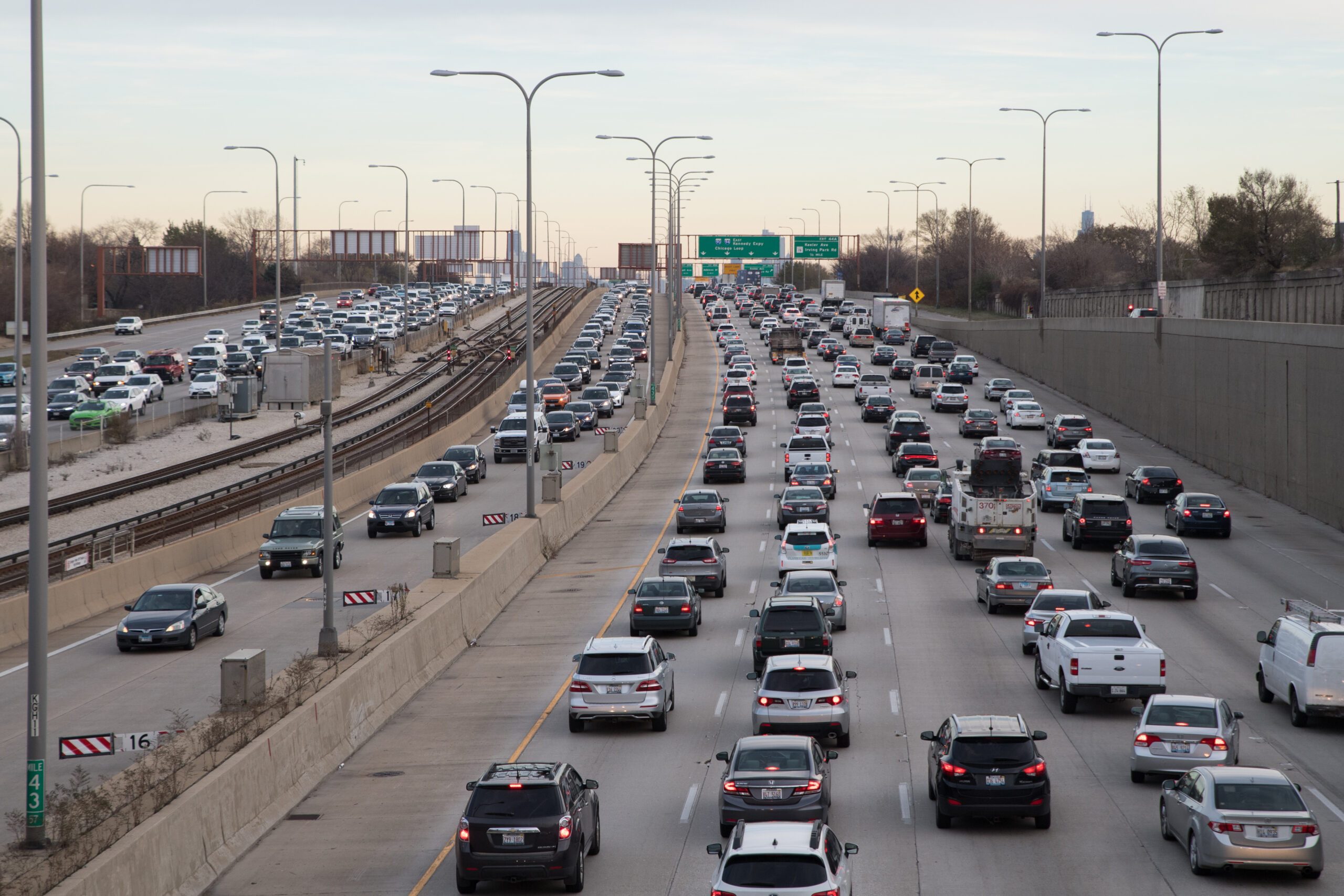 Thanksgiving raffic jam in Chicago