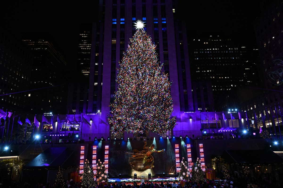 TOPSHOT - The Swarovski star is seen atop the Christmas Tree during the Rockefeller Center's annual lighting ceremony in New York, November 29, 2023. (Photo by ANGELA WEISS / AFP) (Photo by ANGELA WEISS/AFP via Getty Images)