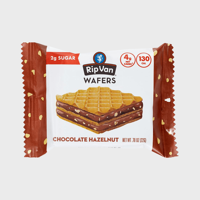 Wafer package shows a chocolate hazelnut flavor, branding, and nutritional information, with illustrations on a white background.