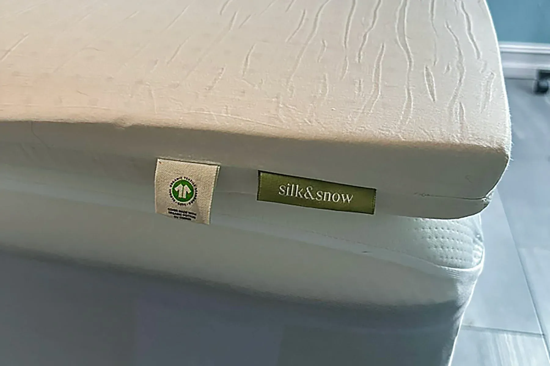 Silk and Snow Organic Mattress Topper