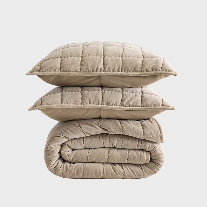 Quince Cotton Velvet Quilt Set Via Quince.com