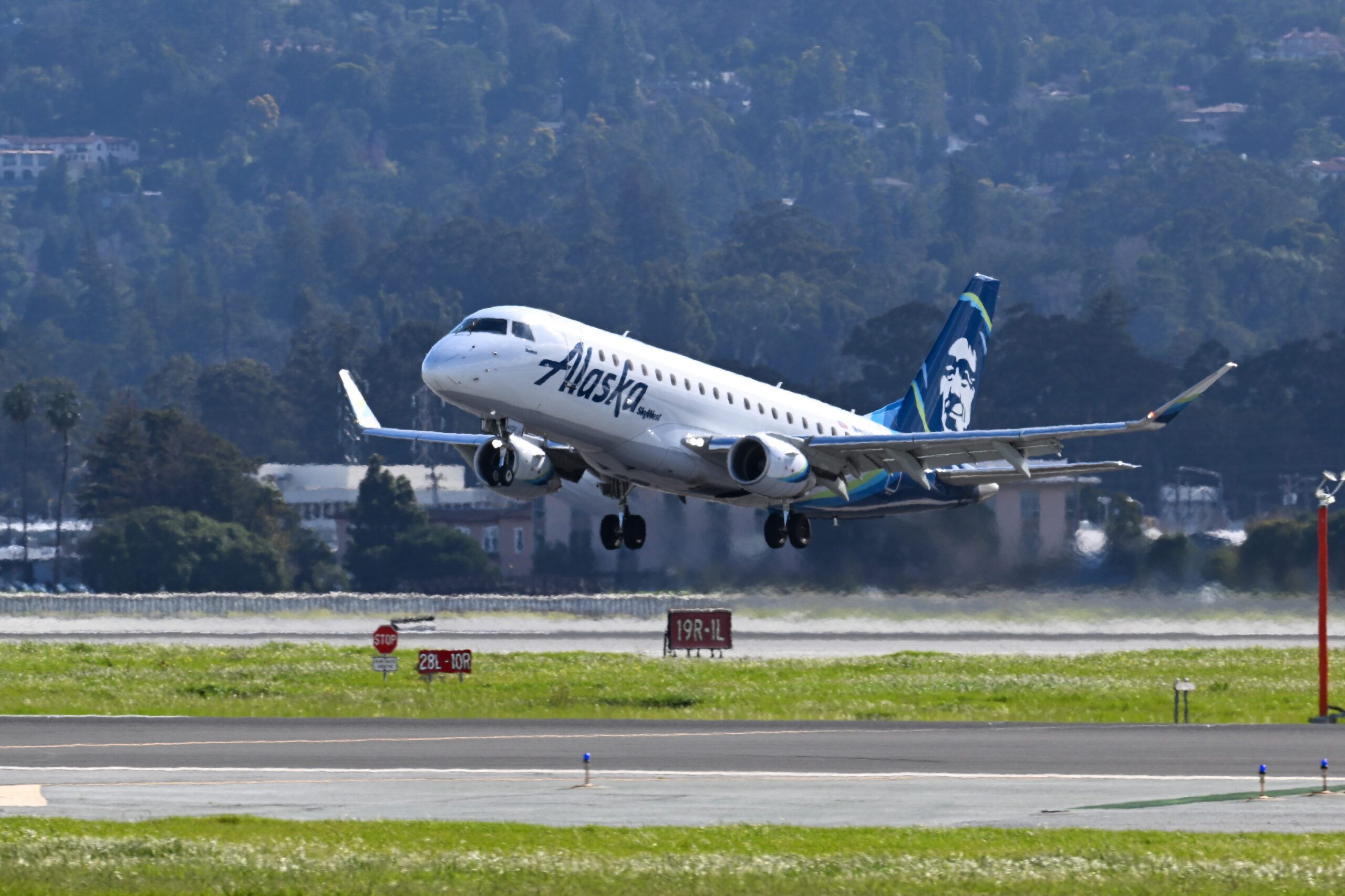 Alaska Airlines plane takes off