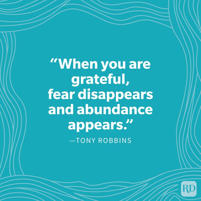 Gratitude quote on blue background with aesthetic wave lines frame