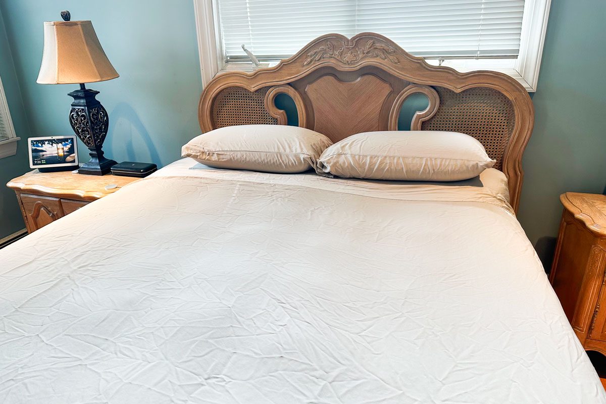 I Tried Cozy Earth Bamboo Sheets and Haven’t Battled Night Sweats Since