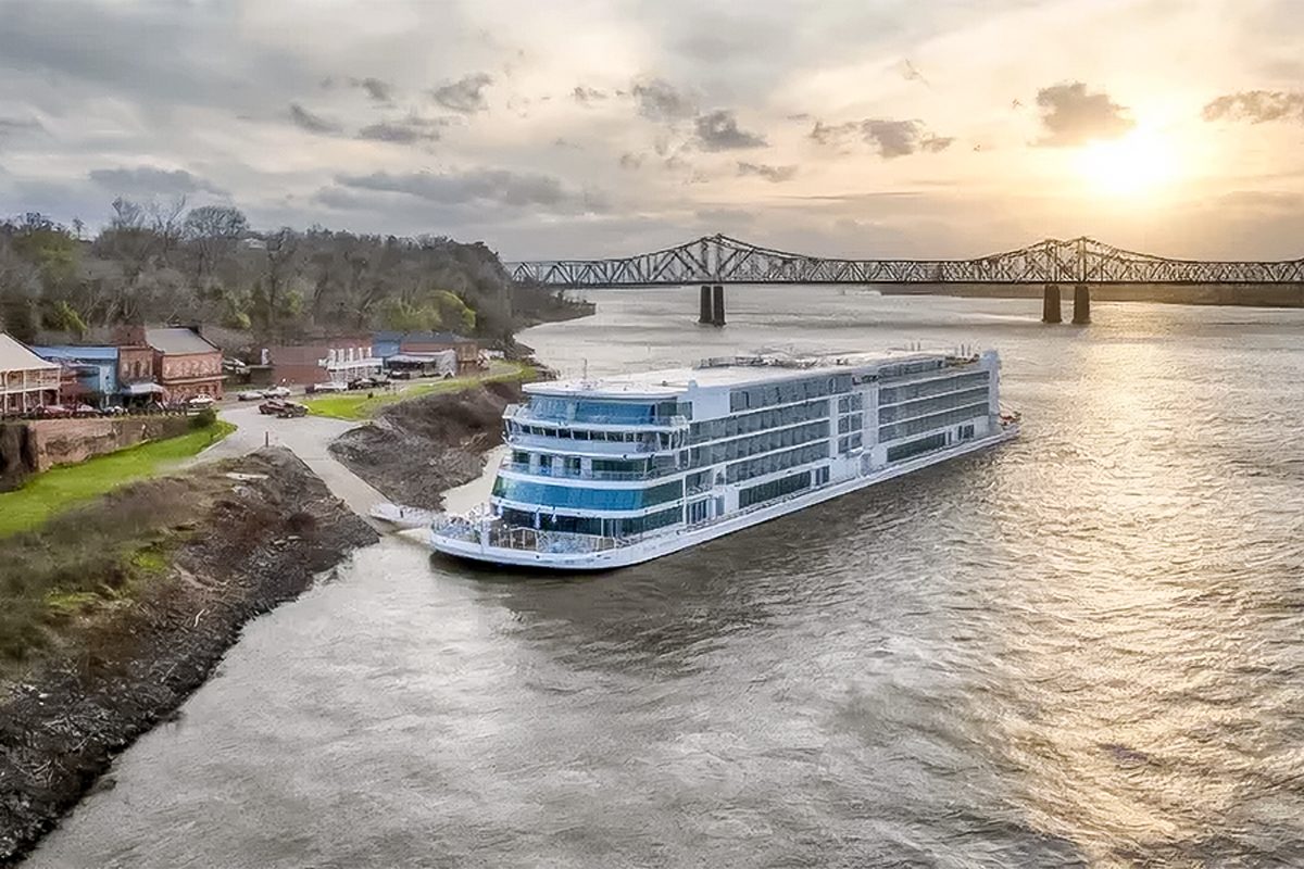 Lower Mississippi River Cruise