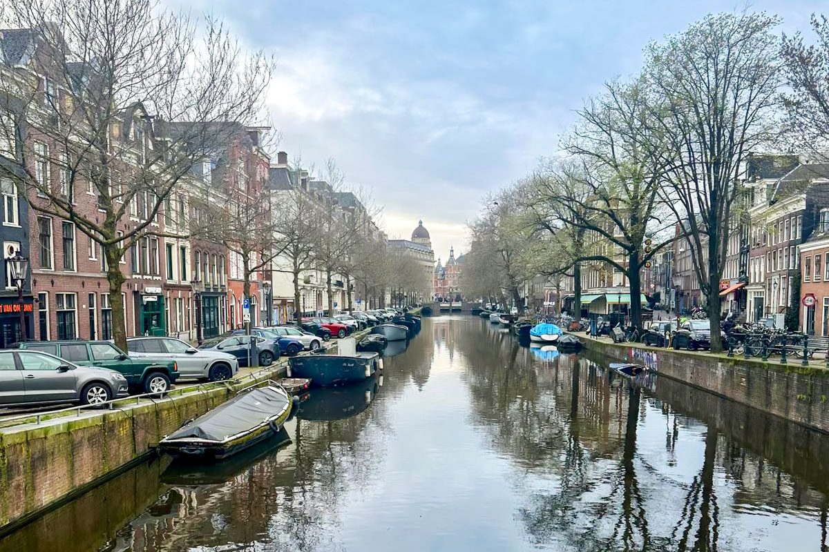 Amsterdam Guide