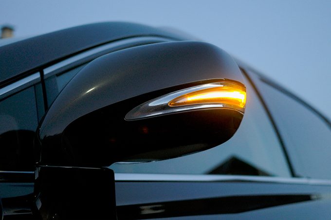 These Are The Only Times You Should Use Your Hazard Lights Gettyimages 843697010